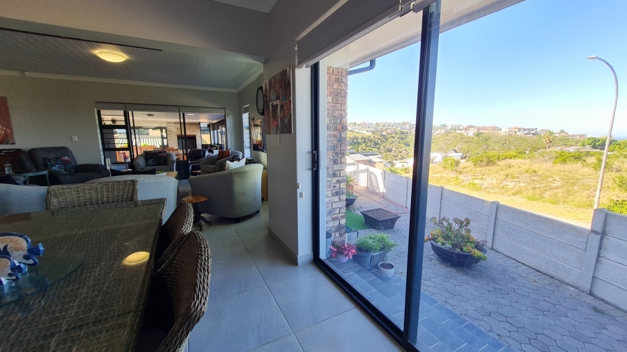 3 Bedroom Property for Sale in Dana Bay Western Cape